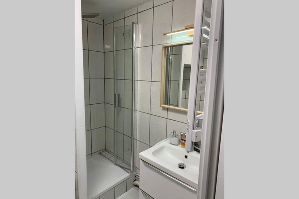 La Belle Etoile Apartment Noisy-le-Grand Ngoại thất bức ảnh